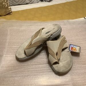 Beige Mesh Slide thong Sandals NWT